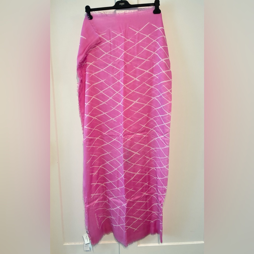 *NWT* Balenciaga 💕 Pink and White Logo Silk-Cotton Scarf 140x140cm